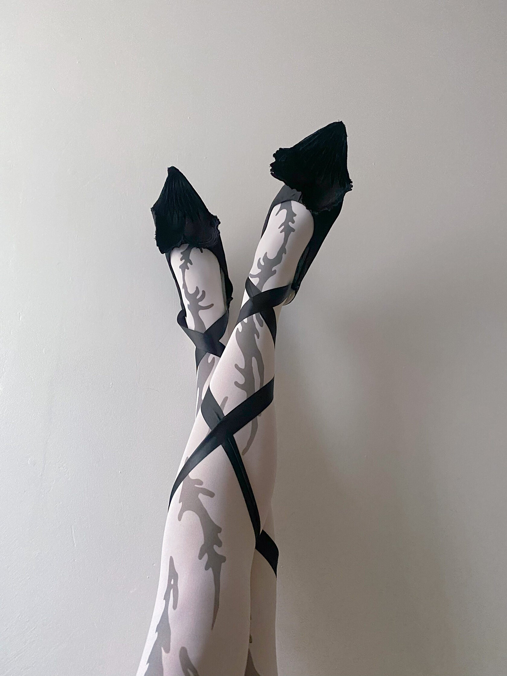 Thistle tights white