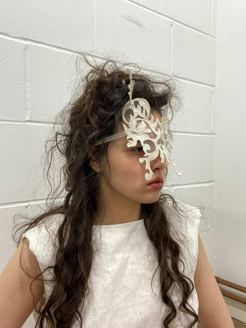 Mask from the lights N°1 —Tukhatmash N°1