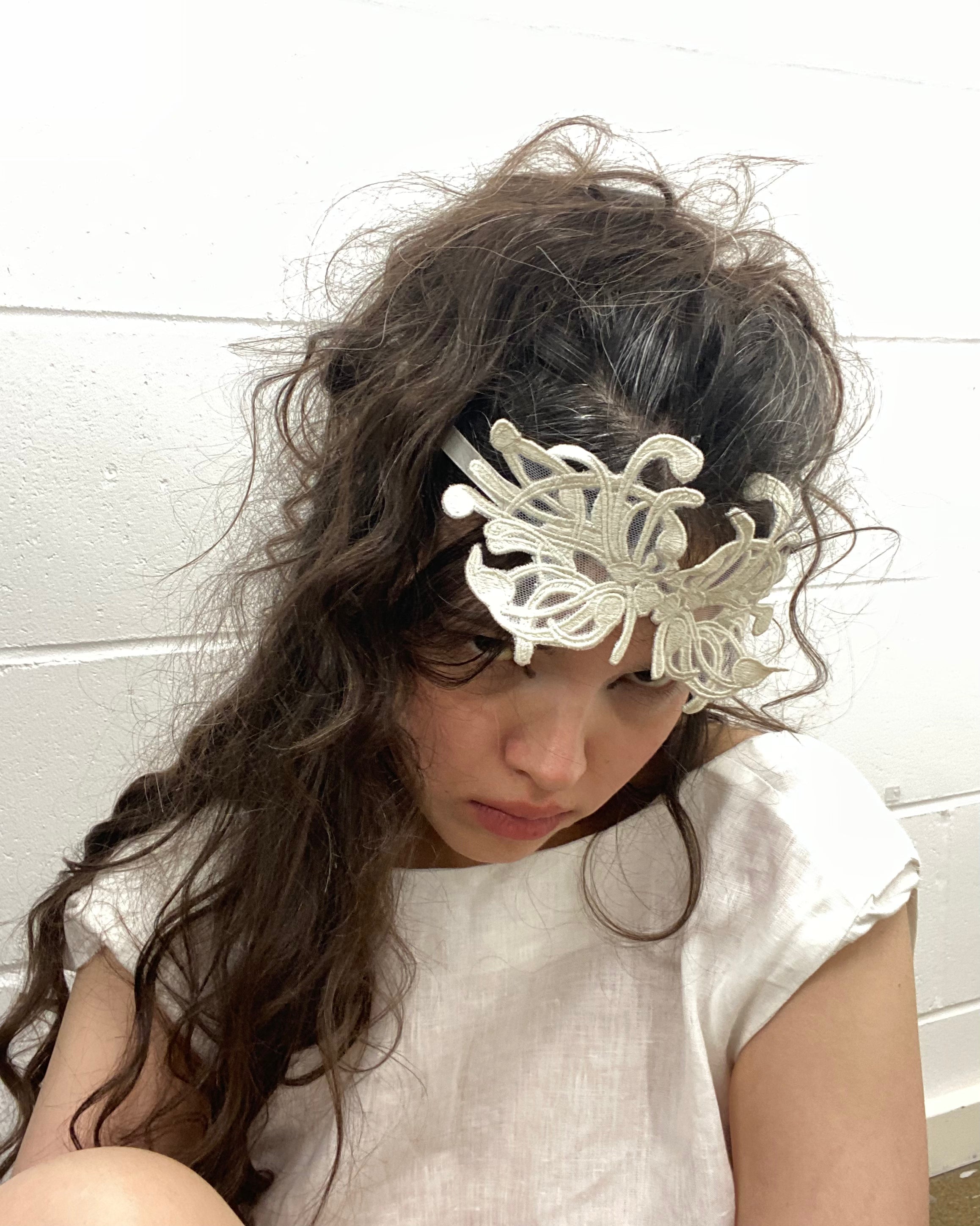 Mask from the lights N°3 —Tukhatmash N°3