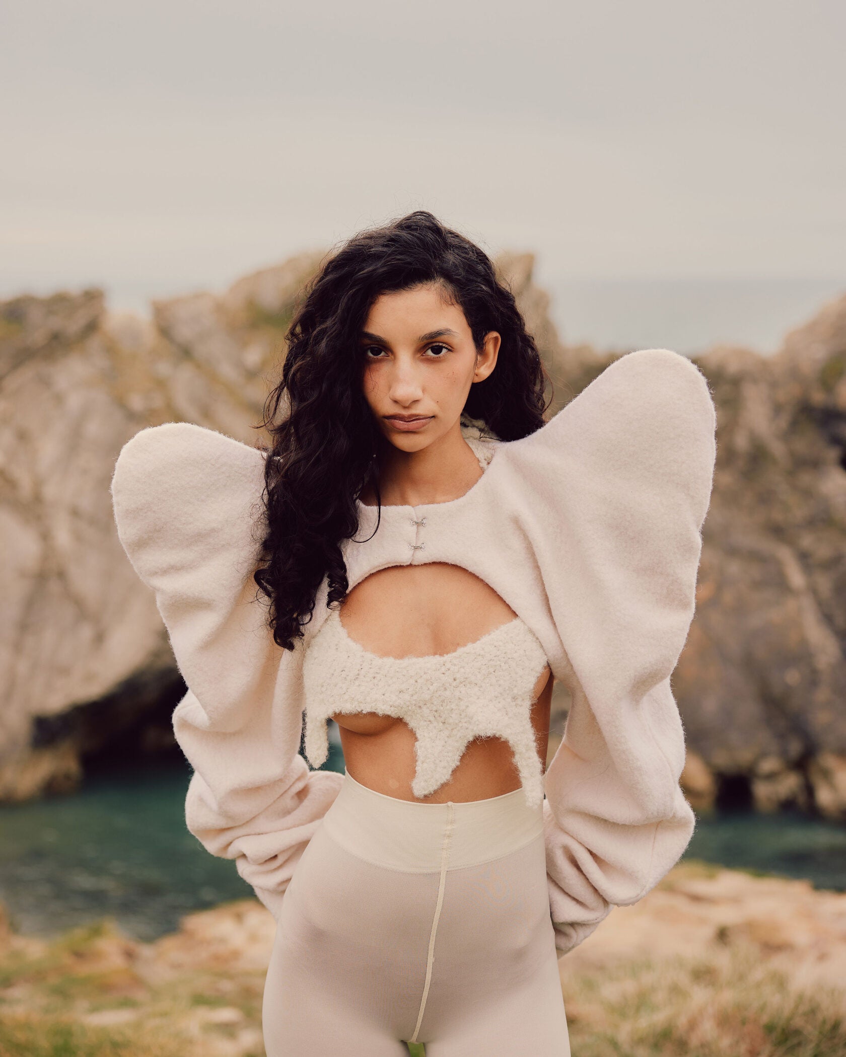 Soft asymmetric crocheted top N°5